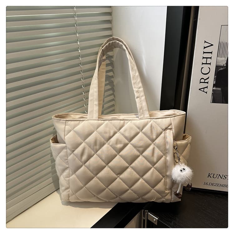Wholesale Autumn/Winter Cotton Bag New Style Handheld Underarm Bag Large Capacity Shoulder Bag Diamond Quilted Tote Bag for Women