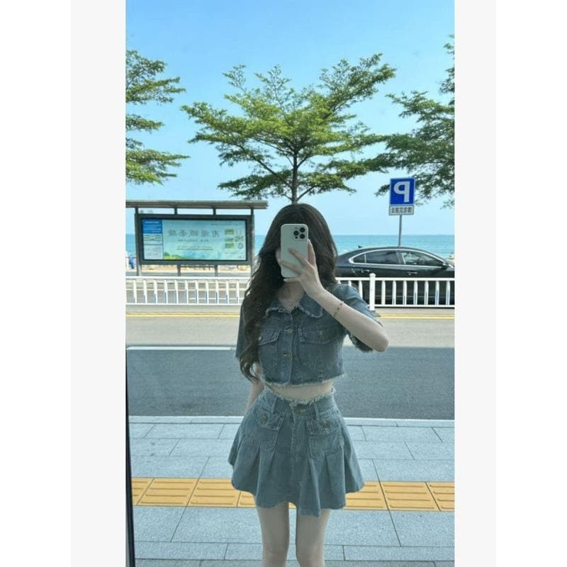 Fashionable two-piece summer new retro short denim suit for women high-waisted slim skirt for petite hotties