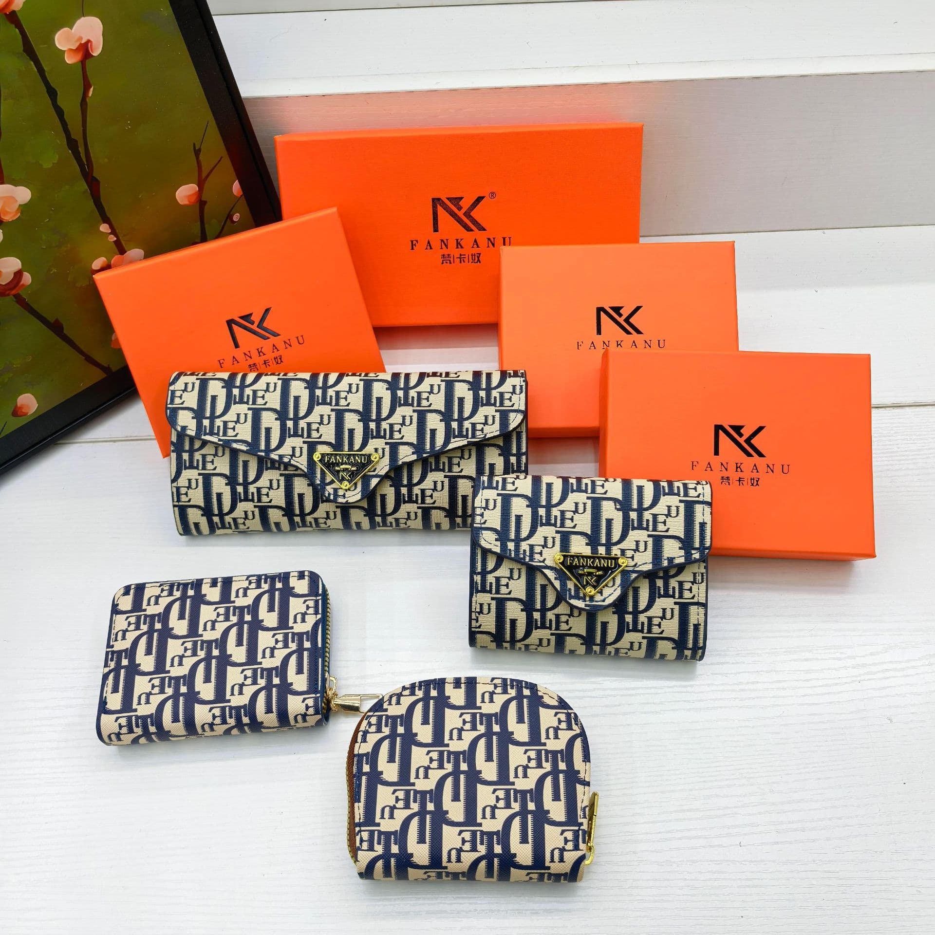 2025 New Cross-Border Gift Box 4-Piece Set Women's Soft Leather Wallet Card Organizer Clutch PU Long Coin Purse