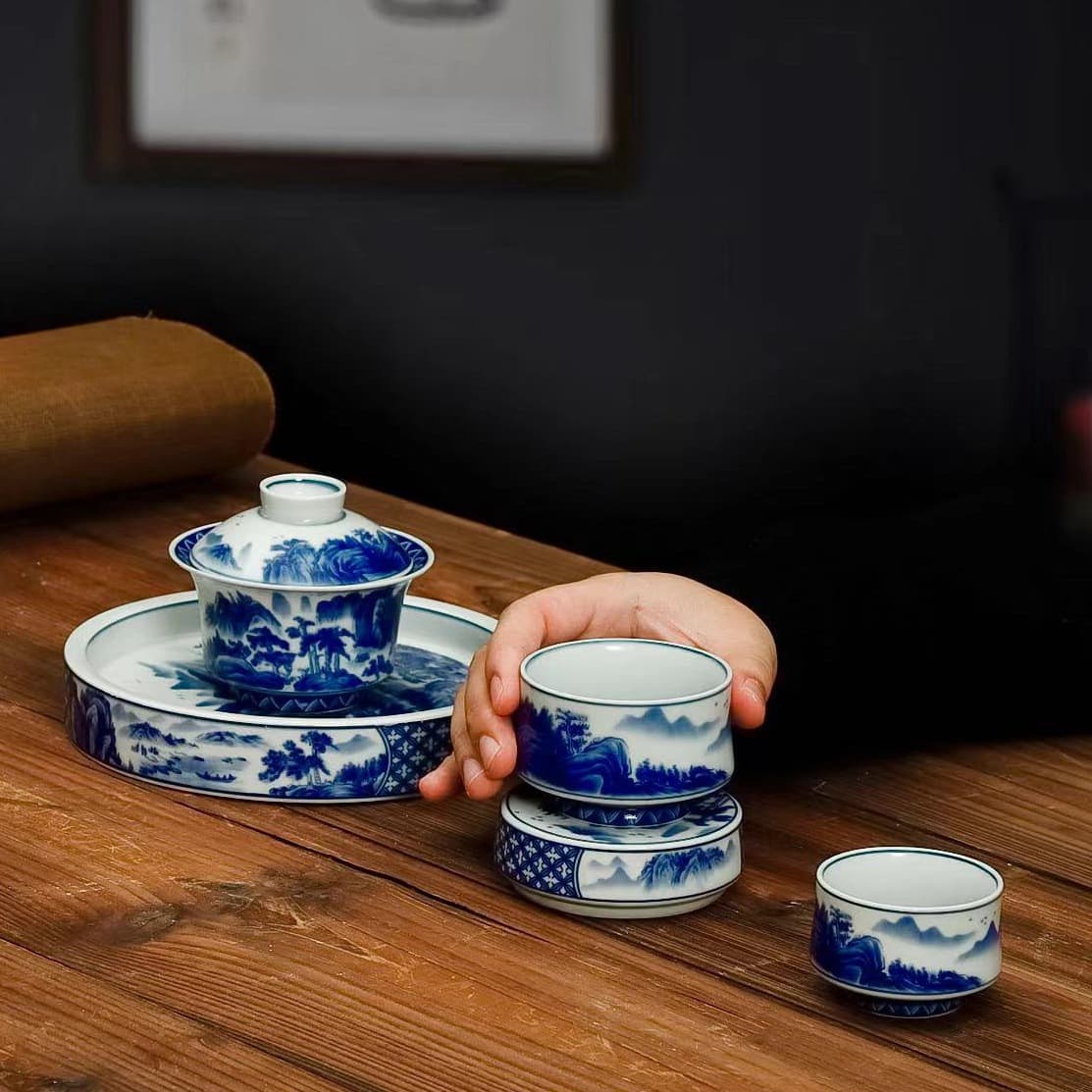 Blue and white tea set, antique clay underglaze red Sancai bowl, large pot, Chengxiang dragon master cup, ceramic hoverable