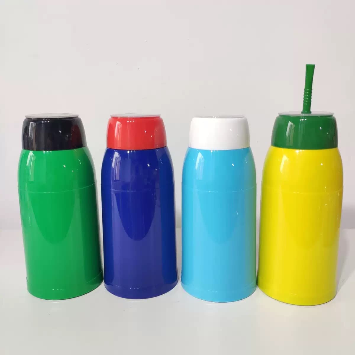 South America Hot Selling Double-Layer Plastic Thermos Yerba Mate Cup 500ml Straw Cup
