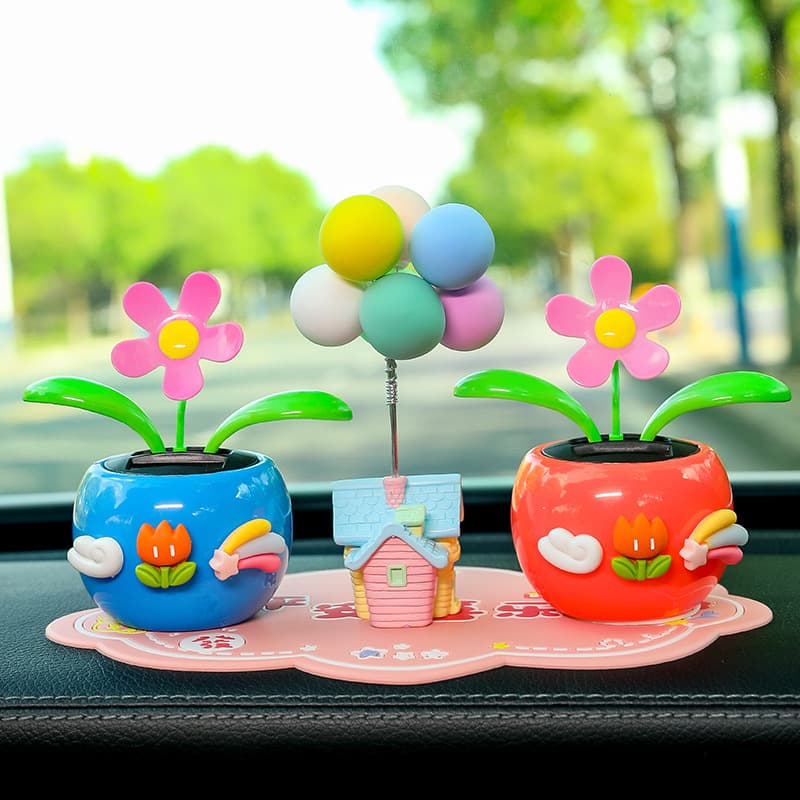 New Swinging Sunflower Solar Flower Car Ornament for Women Car Decoration Dashboard Decoration Balloon
