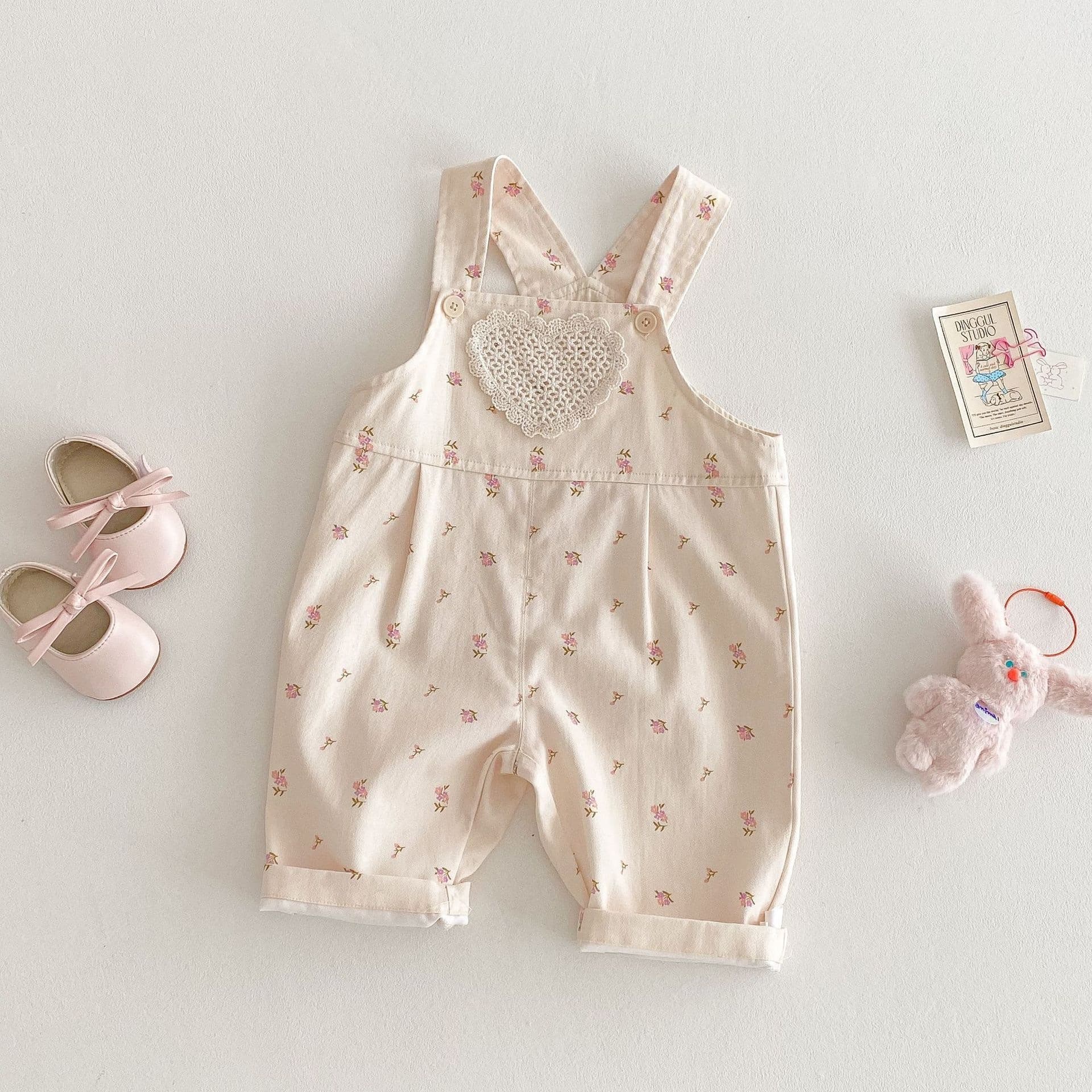 Girls floral overalls new spring-year-old baby Korean style love casual pants trendy children's pants