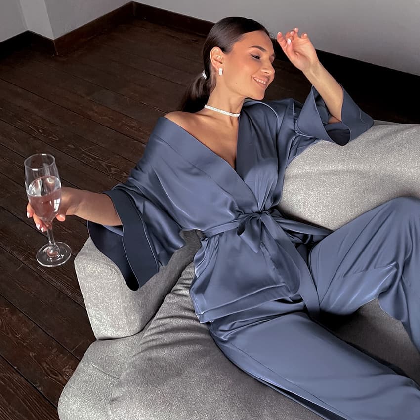 2025 Autumn/Winter New Solid Color Tie-Dye Homewear European-American Satin Robe and Pants Set Women's Pajamas