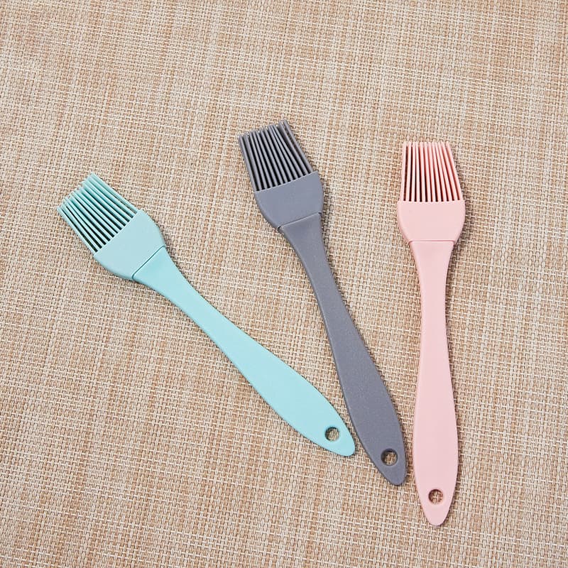 Zibo Barbecue Manufacturer In-Stock Silicone Brush, Detachable Oil Brush, Food Barbecue Brush, Cooking and Seasoning Brush, Small Size