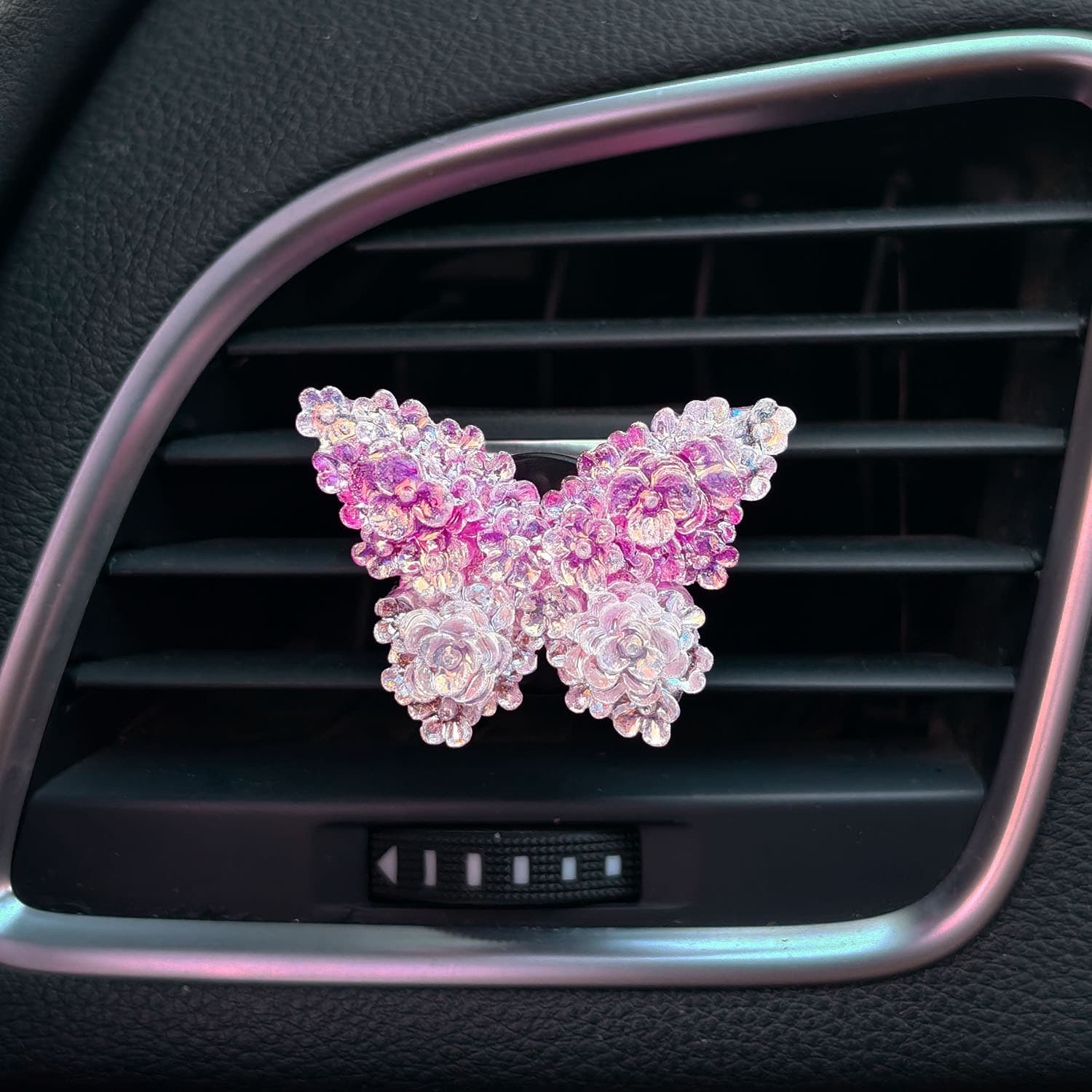 Car Perfume Gradient Butterfly Air Vent Aromatherapy High-End Creative Women's Car Perfume Ornament Clip