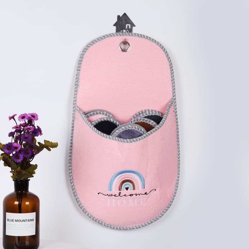 Felt slipper set, suitable for home use, entertaining guests, parent-child use, travel, and hotels; disposable non-woven slipper set.