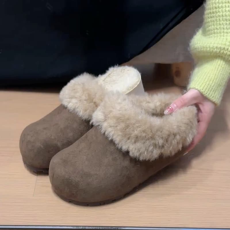 Versatile Fleece-Lined Warm Birkenstock-Style Furry Slippers for Women, 2025 Autumn and Winter Fashion Retro Outdoor Half-Slip Cotton Slippers