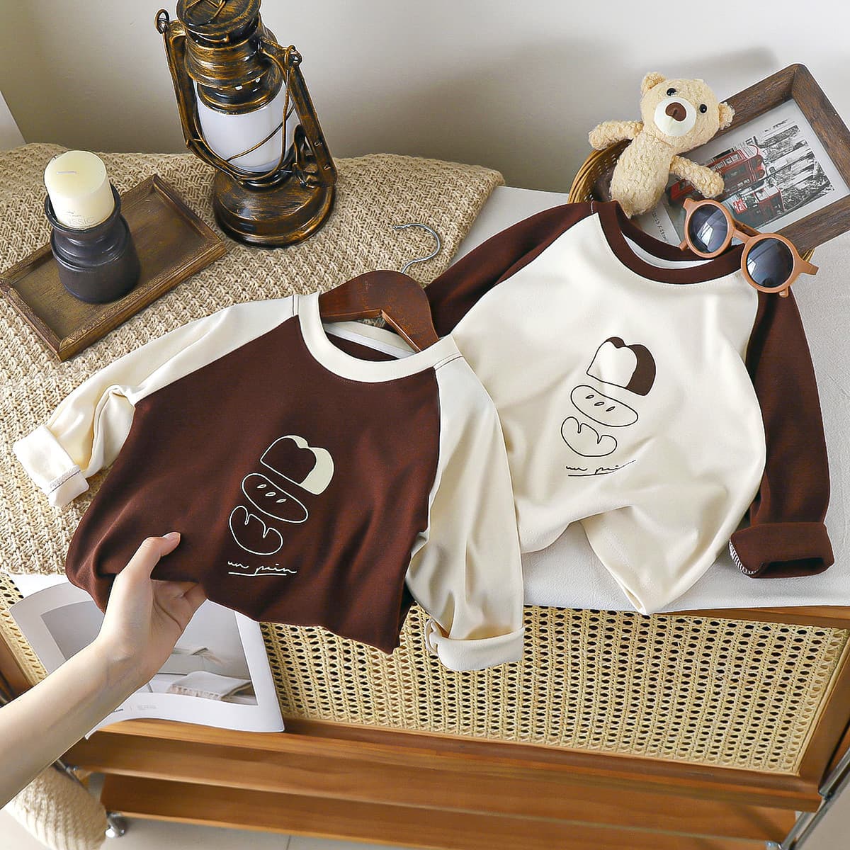 Lechangjia 2025 New Spring Boys' Raglan Sleeve Letter Long-Sleeve Top Girls' Cartoon Round Neck Long-Sleeve