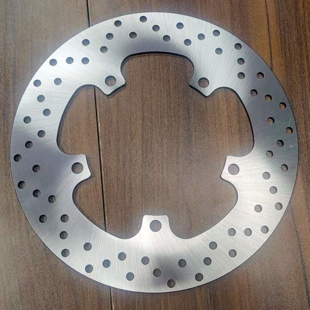 Compatible with 2017-2023 Yamaha XMAX300 front disc brake discs and pads.