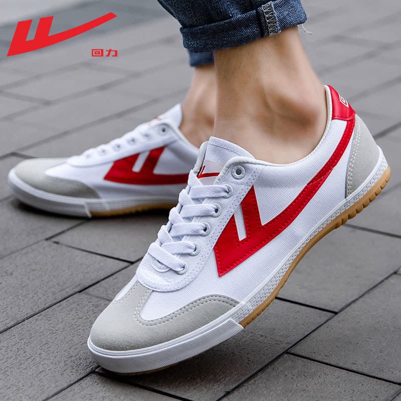 Warrior Men's Retro Canvas Shoes 2026 Summer Classic White Sneakers Breathable Unisex Couple Shoes