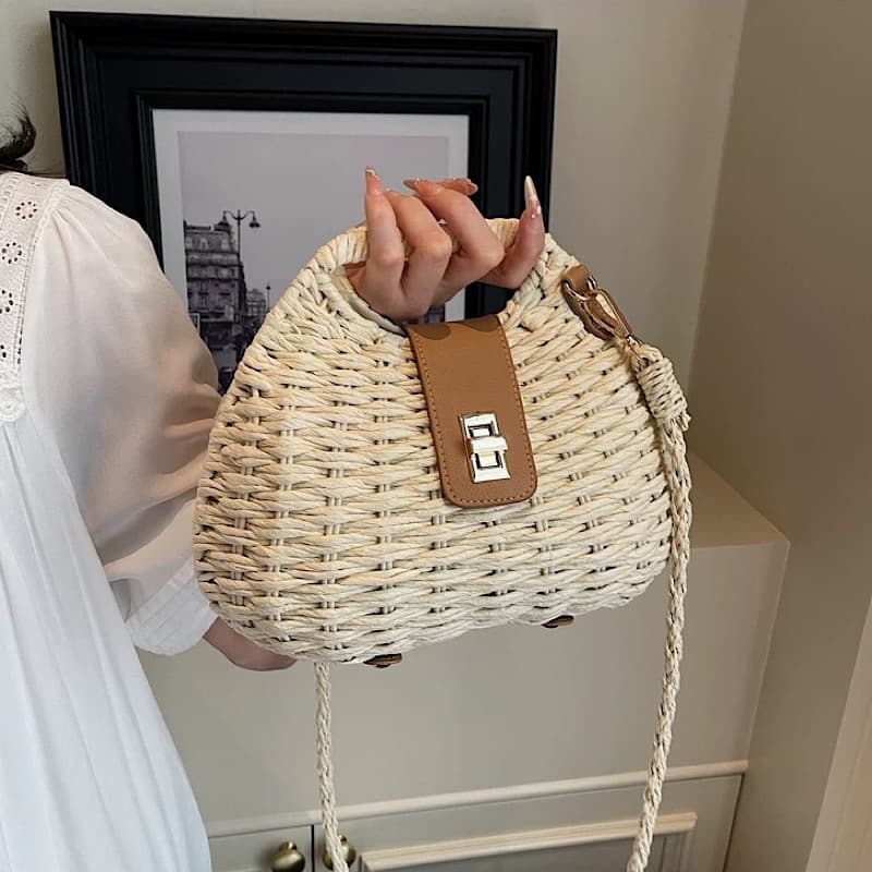 Spot iron frame bag, shell, diagonal straw bag, solid color woven bag, seaside vacation portable beach bag