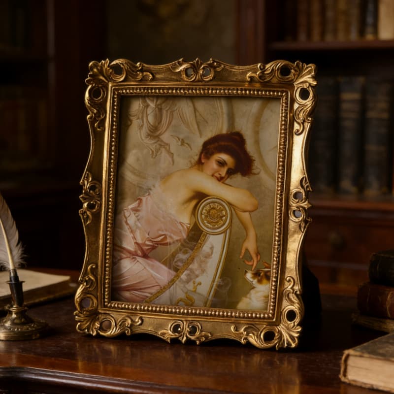 Retro French golden photo frame decorative painting niche light luxury art oil painting table bedroom living room atmosphere hanging painting