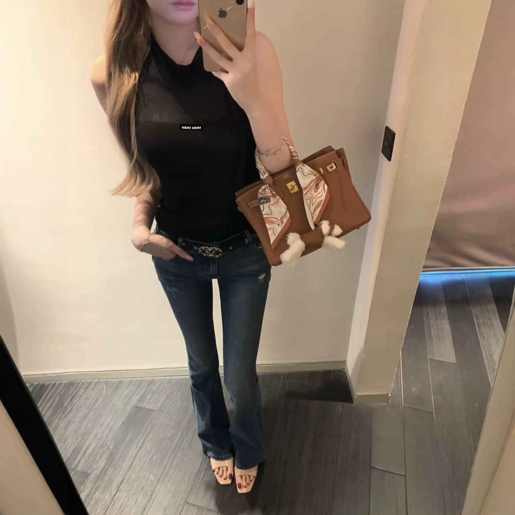 Shenzhen Nanyou ~ Cross-border MU Home Neckline Lace-up Waist Slim Fit French Design Niche Knitted Vest Top