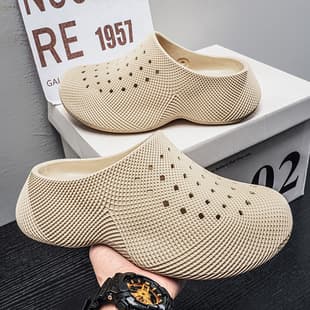 Thick-soled closed-toe slippers for men, summer 3D textured outdoor croc-style sandals, casual beach shoes, flip-flops