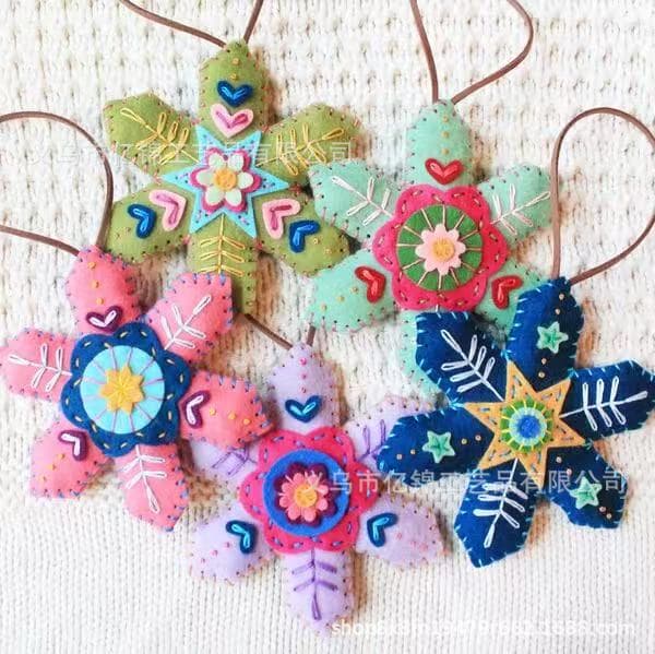 Cross-border New Embroidered Felt Christmas Snowflake Decorations
