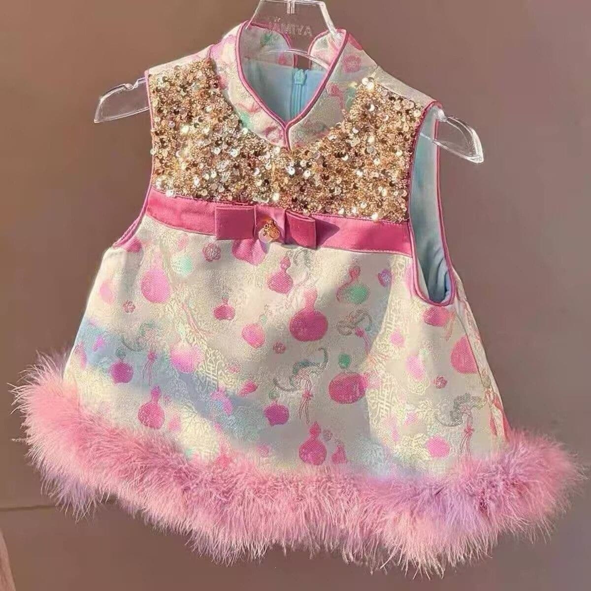 Female baby giant good-looking national style quilted vest autumn and winter 2026 new children's New Year's greetings dress sequined vest cheongsam skirt