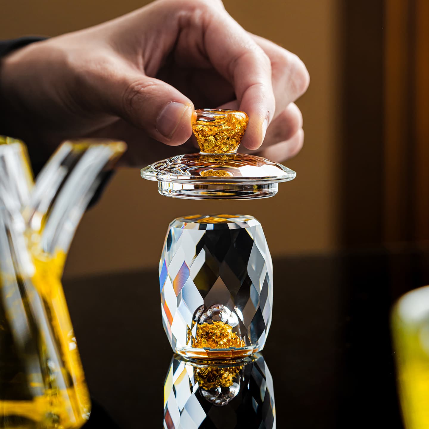 Winter-like Crystal Glass Tea Set Accessories: Gaiwan (lid bowl) Lid Holder, Teapot Lid Placer