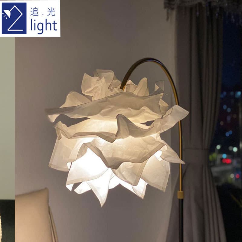 Modern minimalist Nordic style cloud chandelier, suitable for shopping malls, hotels, wedding shops, themed homestays, and convention centers; paper lampshade.