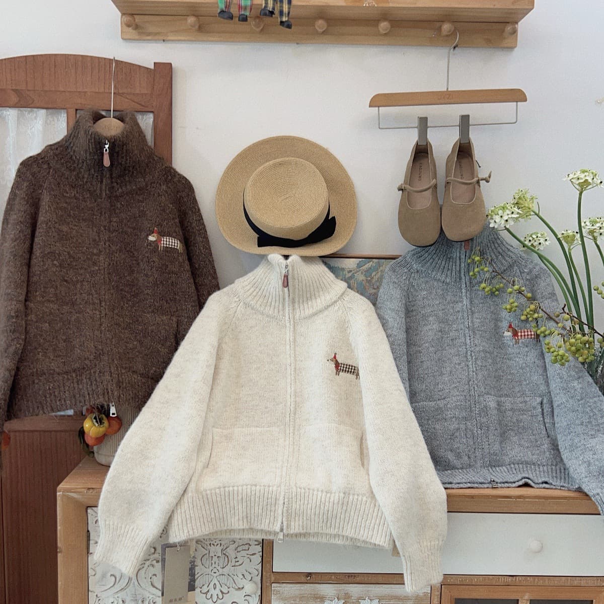 Juyizi Autumn/Winter Style Japanese-Inspired Artistic Soft Knit Cardigan College Style Versatile Casual Sweater Coat Women