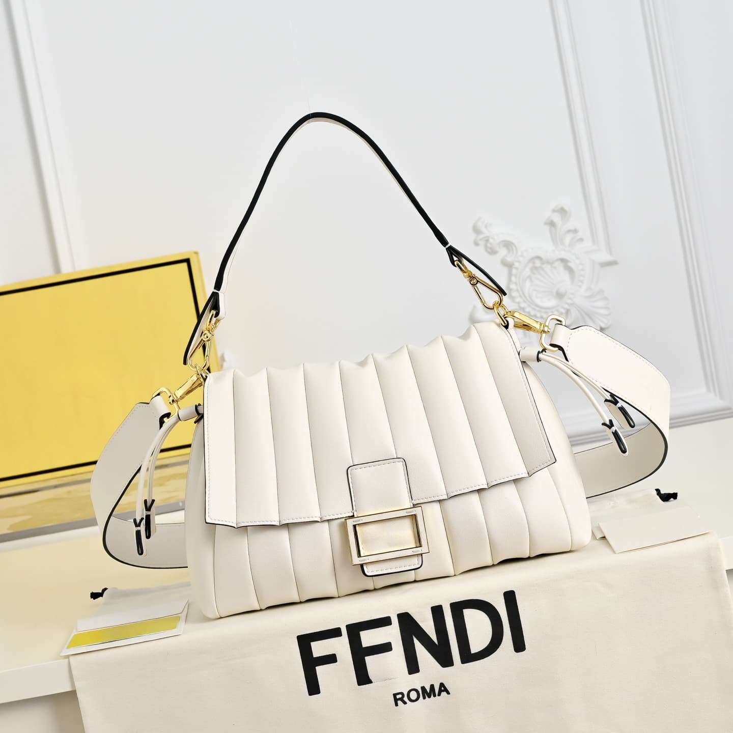 In Stock New Pleated Chain Bag Fashionable Small Square Bag Classic Simple Versatile Genuine Leather Women's Handbag Shoulder Crossbody