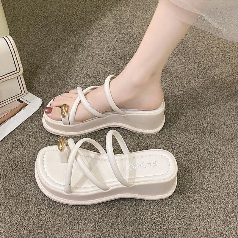 Women's Wedge Sandals Summer Outdoor 2025 New Black Toe-Loop Thin Strap High-Heel Thick-Soled Slippers