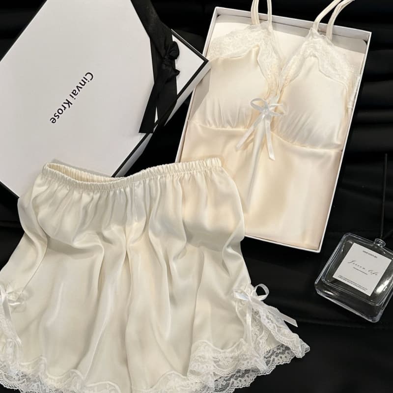 Women's Pajama Set with Camisole and Shorts, Summer Solid Color Lace with Padded Bra, Sweet Ice Silk Classic Solid Homewear Two-Piece Set