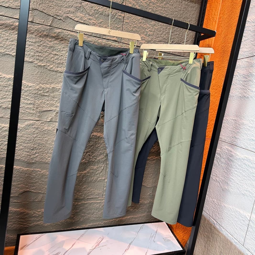 Men's outdoor elastic quick-drying hiking pants breathable functional hiking pants Men's wear-resistant hiking overalls