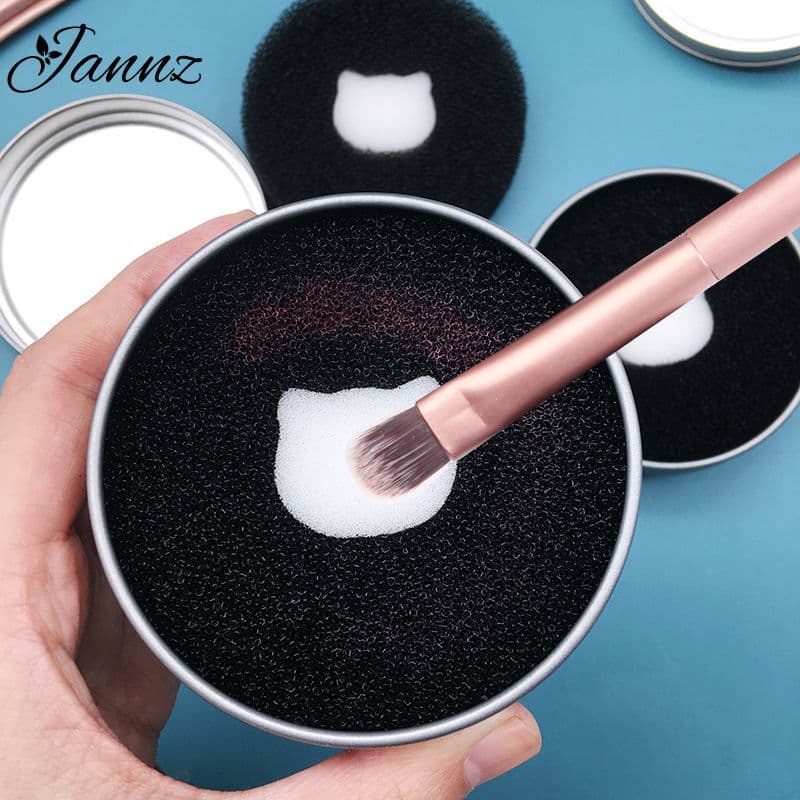 Makeup Brush Cleaning Tool, Gentle on Bristles, Eyeshadow Brush Dry Cleaner Sponge, Brush Cleaning Accessory