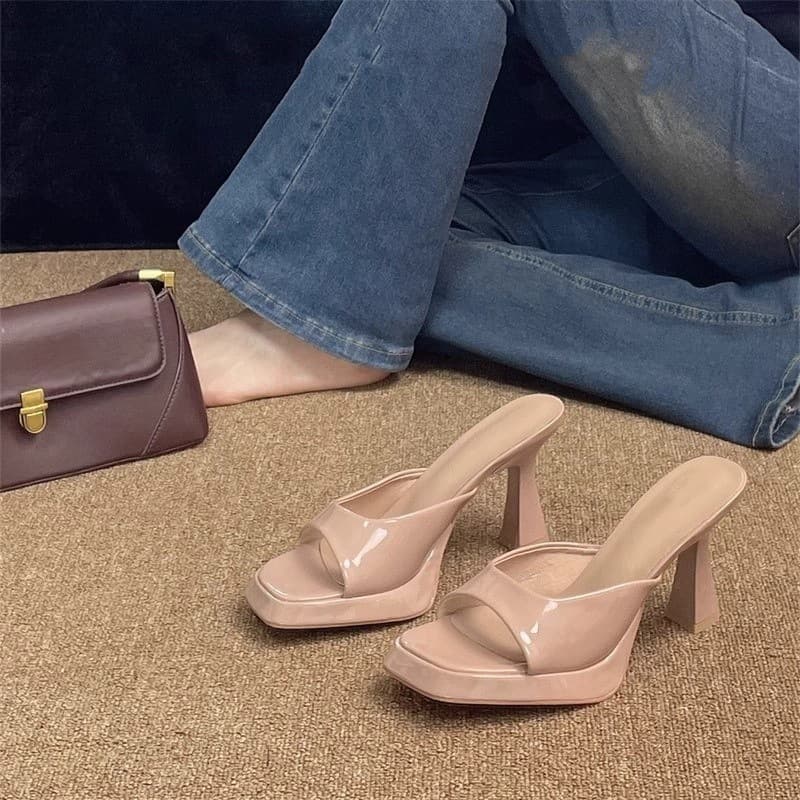 Waterproof Platform Nude High Heels Women 2025 New Style Thin Heel Sandal Slippers Design Vintage Square Toe Open Toe Sandals