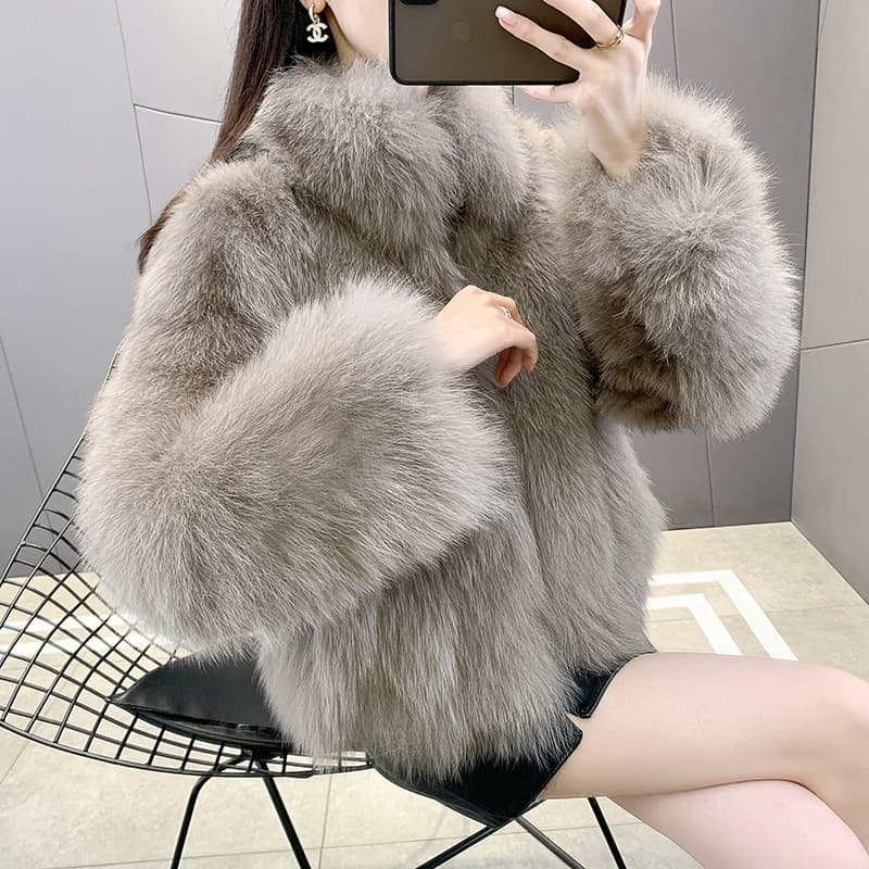 Fashionable Short Thickened Fox Fur Coat Women's Stand Collar Artificial Leather Fur Jacket Winter 2024 Trendy Coat