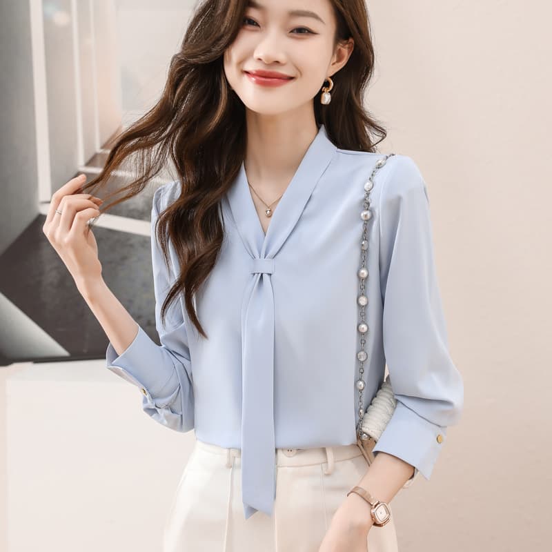 French chiffon shirt for women long-sleeved v-neck 2026 autumn new temperament and style interview professional commuting shirt for women