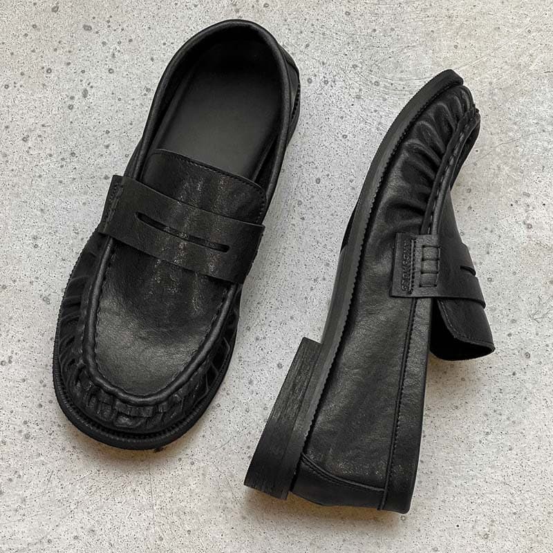 Spring and summer new British style pleated small leather shoes for men soft leather casual versatile bean shoes retro black loafers