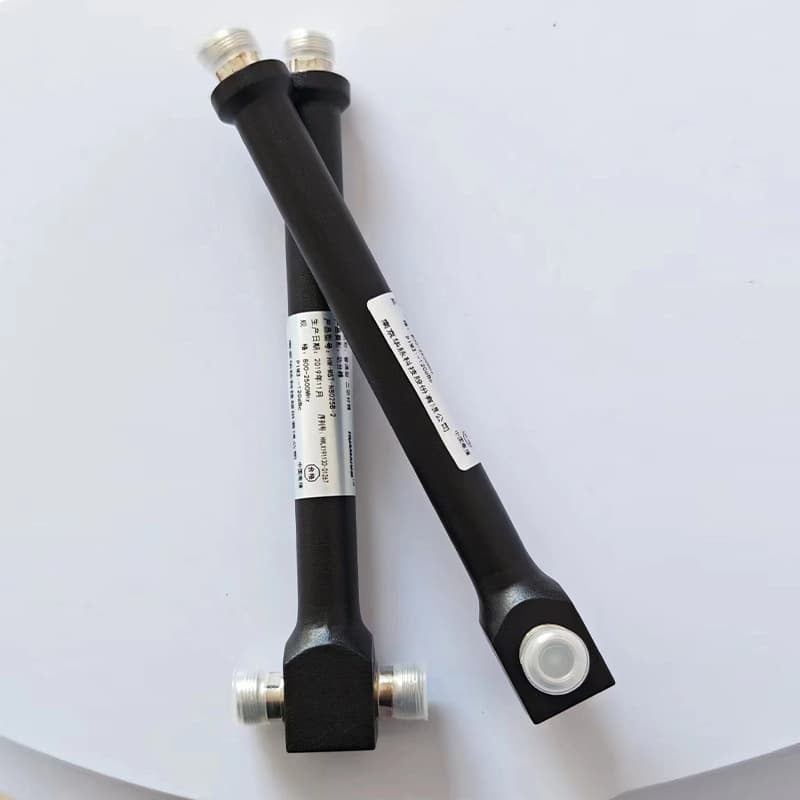 Foreign trade signal amplifier cavity two-power splitter 800-2700MHZ 234G two-power splitter dedicated repeater