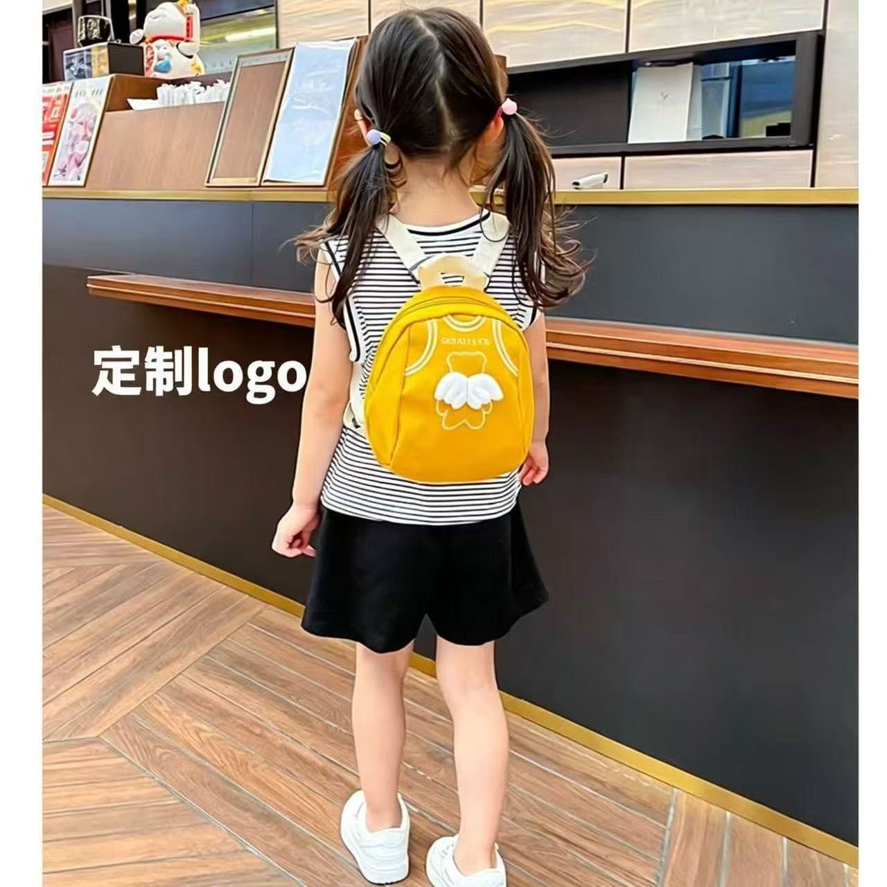 Children's infant kindergarten 1-3 years old 2 small school bags baby boys and girls backpacks mini cartoon canvas backpacks