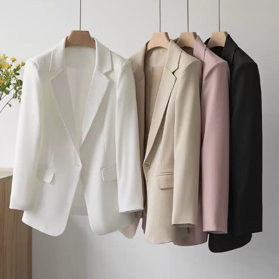 White Blazer Jacket Women Short 2026 Spring New Versatile Chic Commuter Jacket Suit Top Women