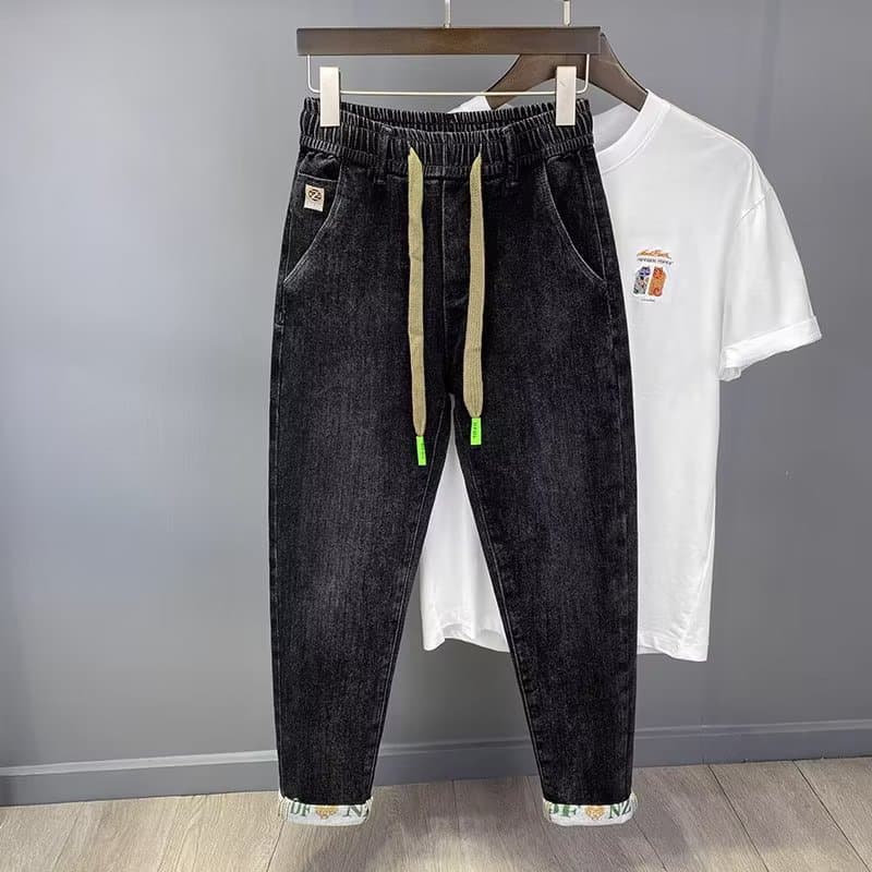 Men's Casual Loose Harem Waist Denim Jeans Spring Autumn Fashionable Embroidery Straight Leg mid Waist Zipper Closure