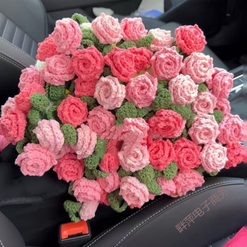 Finished Gift Bag Rose Blanket Bouquet Birthday Gift for Women Knitted Yarn Blanket Supply Chain