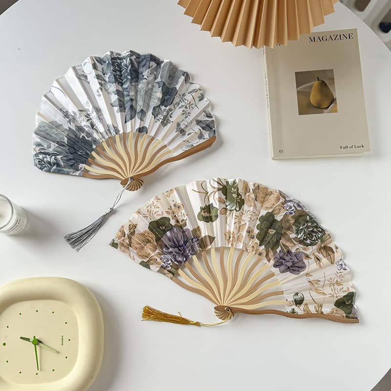 Chinese Style Women's 7-inch Silk Folding Fan, Bamboo Rib Fan, Sword Fan, Large Sword Fan, Gift, Dance Fan Wholesale