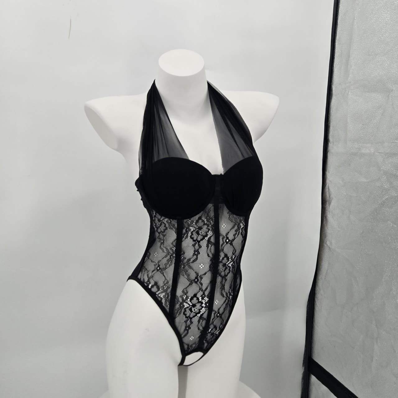 Ruyue Sexy Lingerie Lace Steel Wire Push-Up Open Crotch Bikini Bodysuit, Halter Neck Sheer Hot Woman