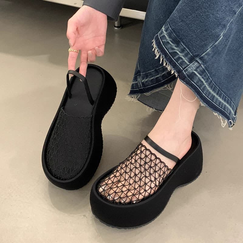 2025 Summer New Design Mesh Hollow Breathable Closed-Toe Half Slippers for Women Thick Sole Roman Platform Sandals
