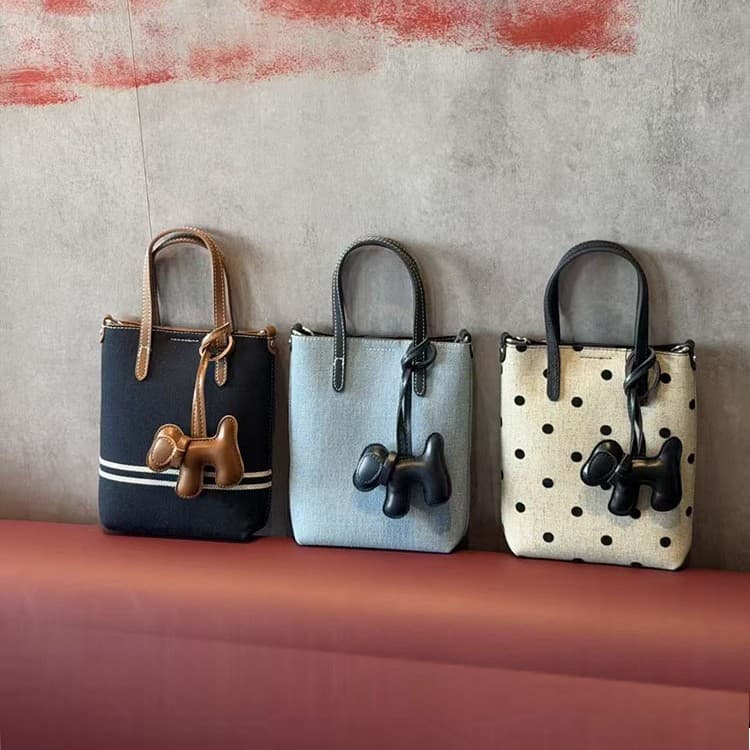 Retro Color-Blocked Leather Phone Bag with Polka Dots, New Fashion Versatile Bucket Bag with a High-End Feel, Single Shoulder Crossbody Handbag