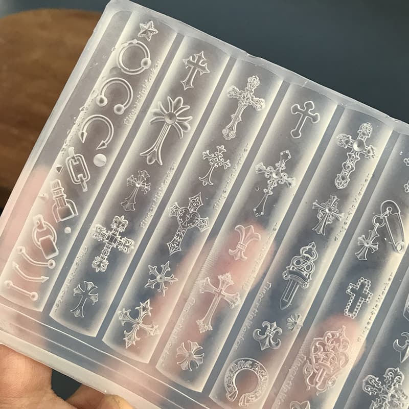Gothic Cross Rivet Nail Mold Press-On Nail Accessory DIY High Transparency Oxidation Resistant Silicone Nail Tool