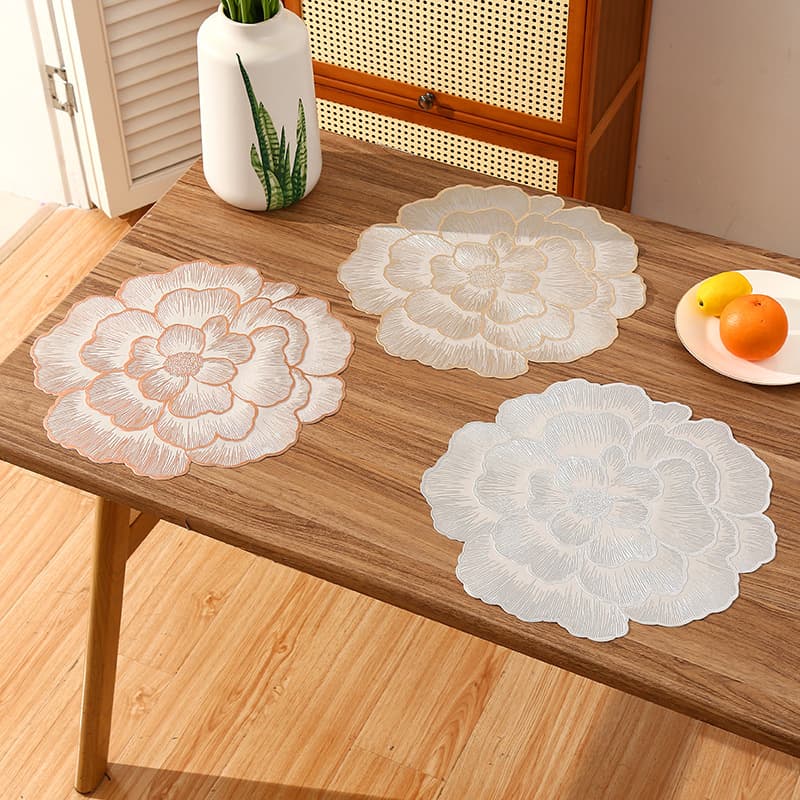 Amazon French Rose Flower-Shaped PVC Placemat Creative Floral Premium Western Dining Heat-Resistant Mat Luxury Table Mat