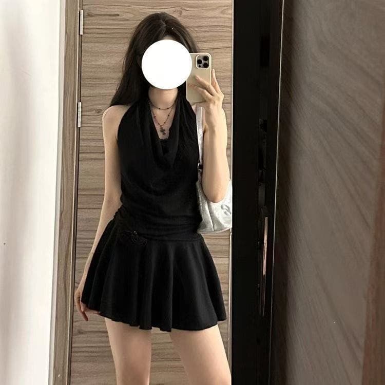 Pure Desire Halter Fake Two-Piece Lace Dress for Women, Summer New Petite Slimming Waist Draped Neck Black Short Dress
