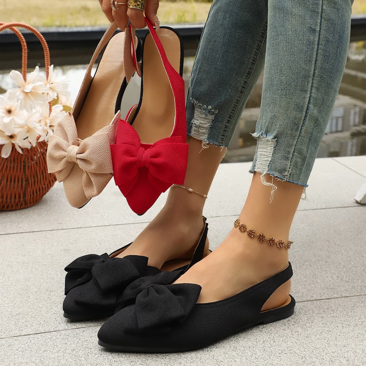 Amazon FBA 2026 Spring New Foreign Trade Large Size Women's Pointed Flat Sandals with Bowknot Casual Women