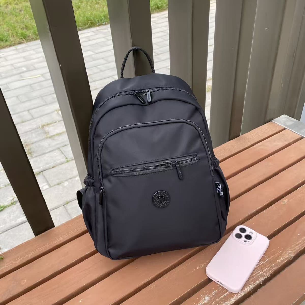 Women's Backpack 2026 New Versatile Canvas Bag Lightweight Travel Backpack Large Capacity Student Schoolbag Women's Bag