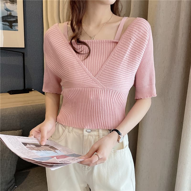 Real Shot Real Price New Design Fake Two-piece Waisted Short-sleeved Knitwear Top for Women Black One-size-fits-all White Cotton