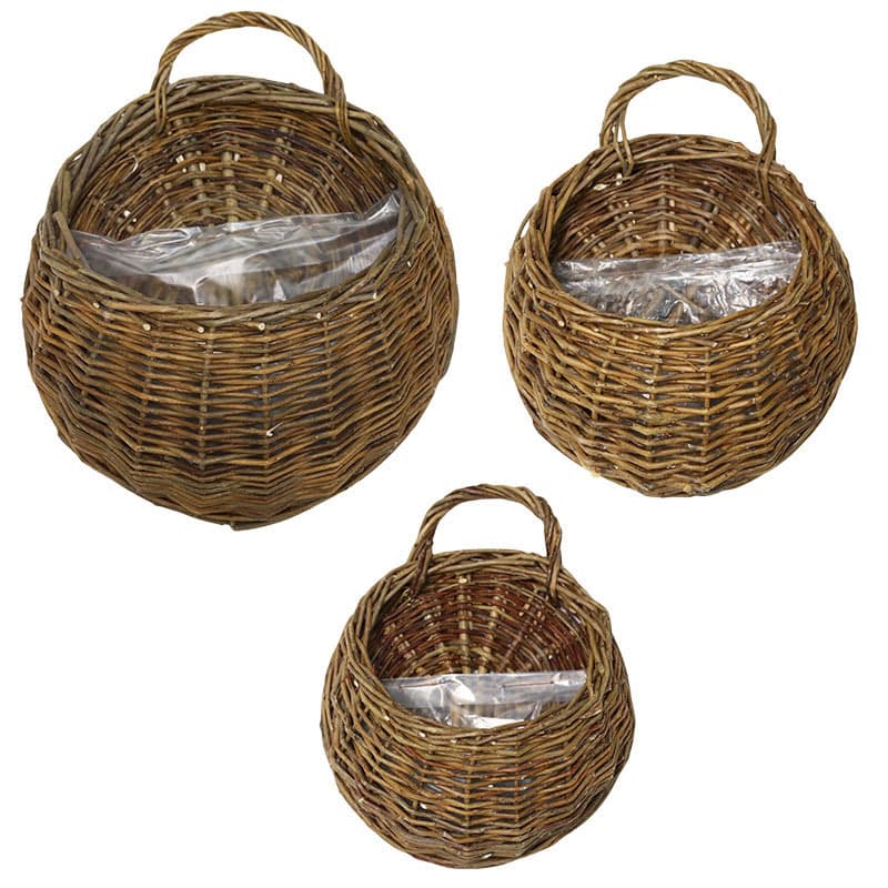 Folk willow wall hanging flower basket, rattan and willow woven bird's nest suspension, handmade rustic wall-mounted blue basket.