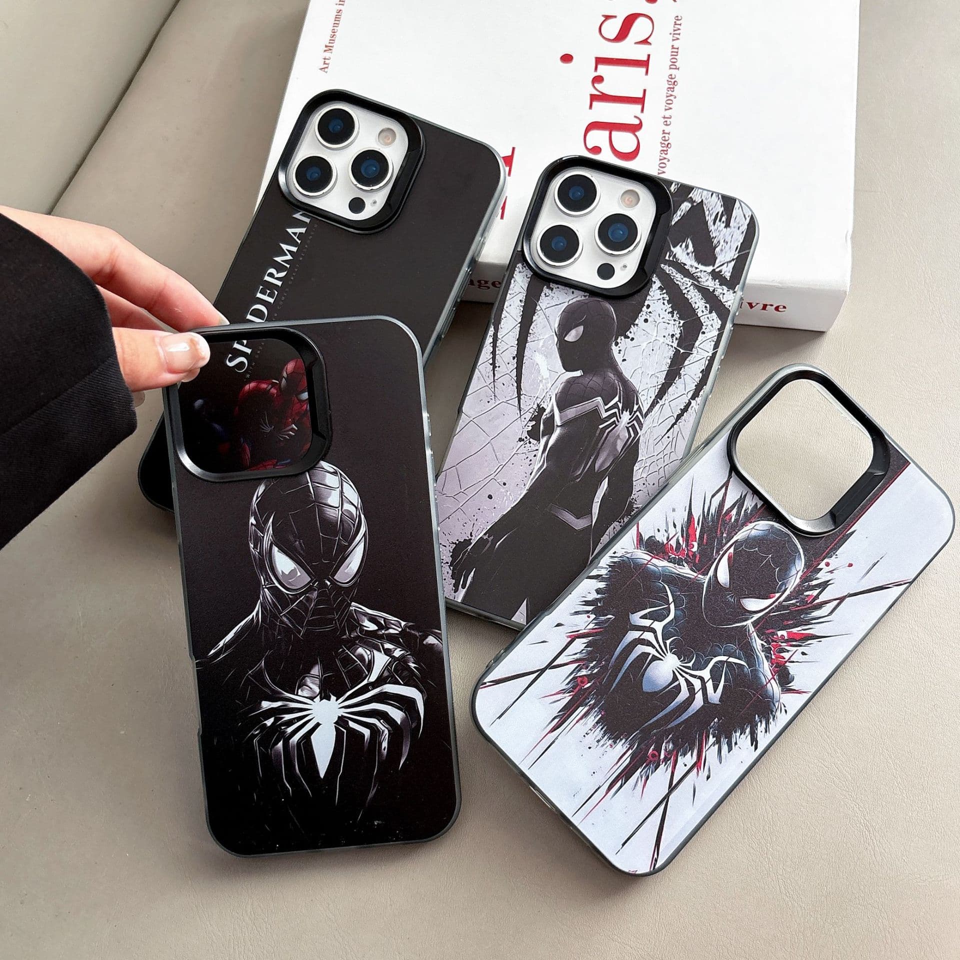 Spider is suitable for Apple 16promax mobile phone case iPhone15 soft 14/13 foreign trade hot model 17P male 7/8